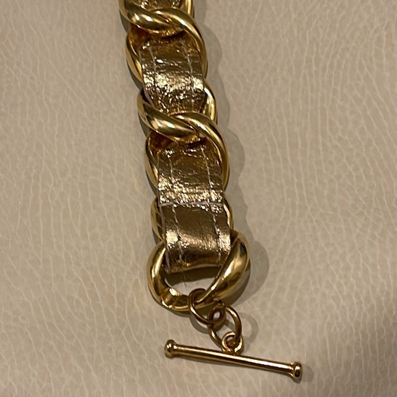 CC Skye Gold Chainlink Bracelet - Picture 3 of 3